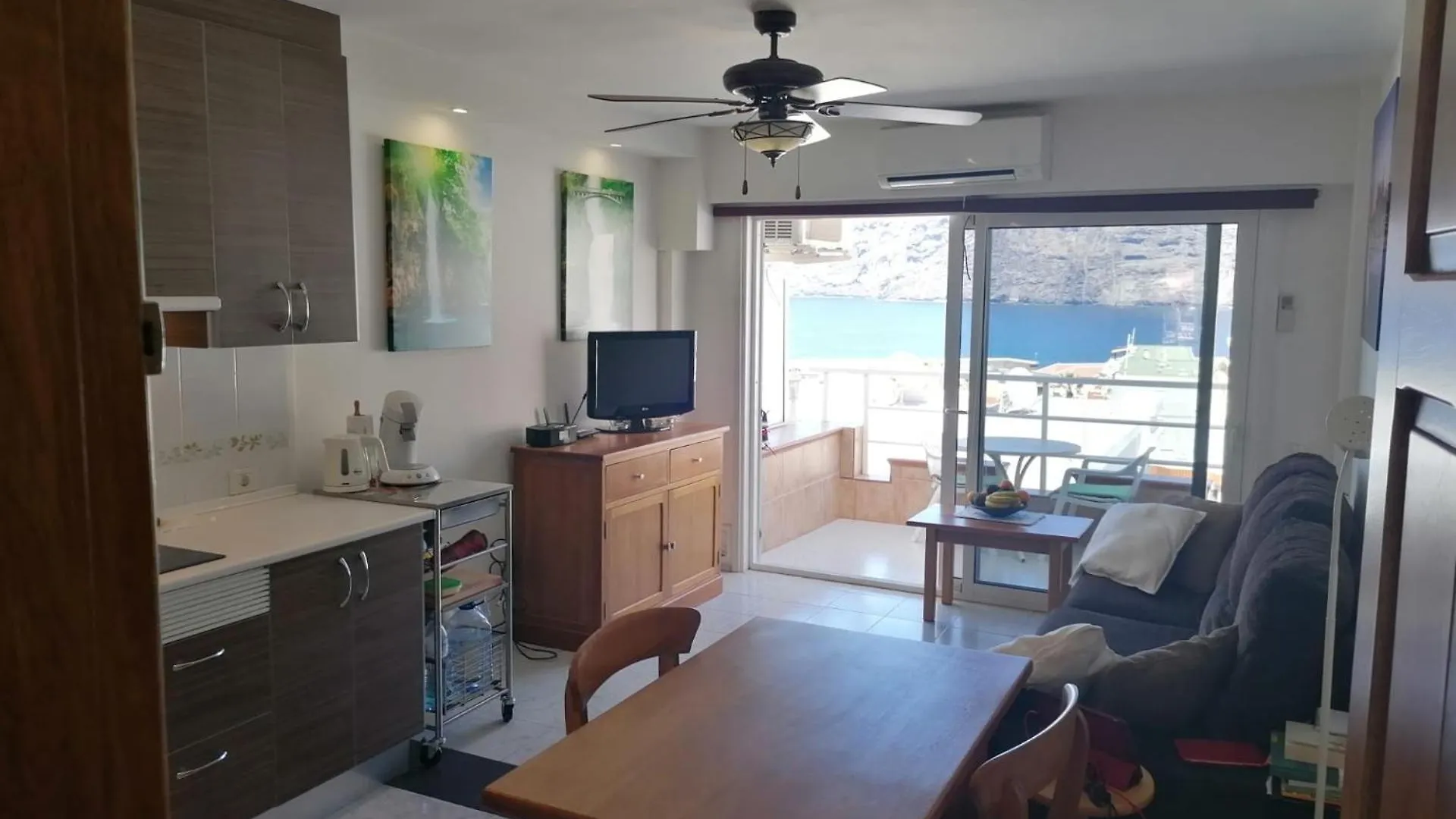 Apartment Helena Ocean View Los Gigantes Santiago Del Teide 0*,  Spain