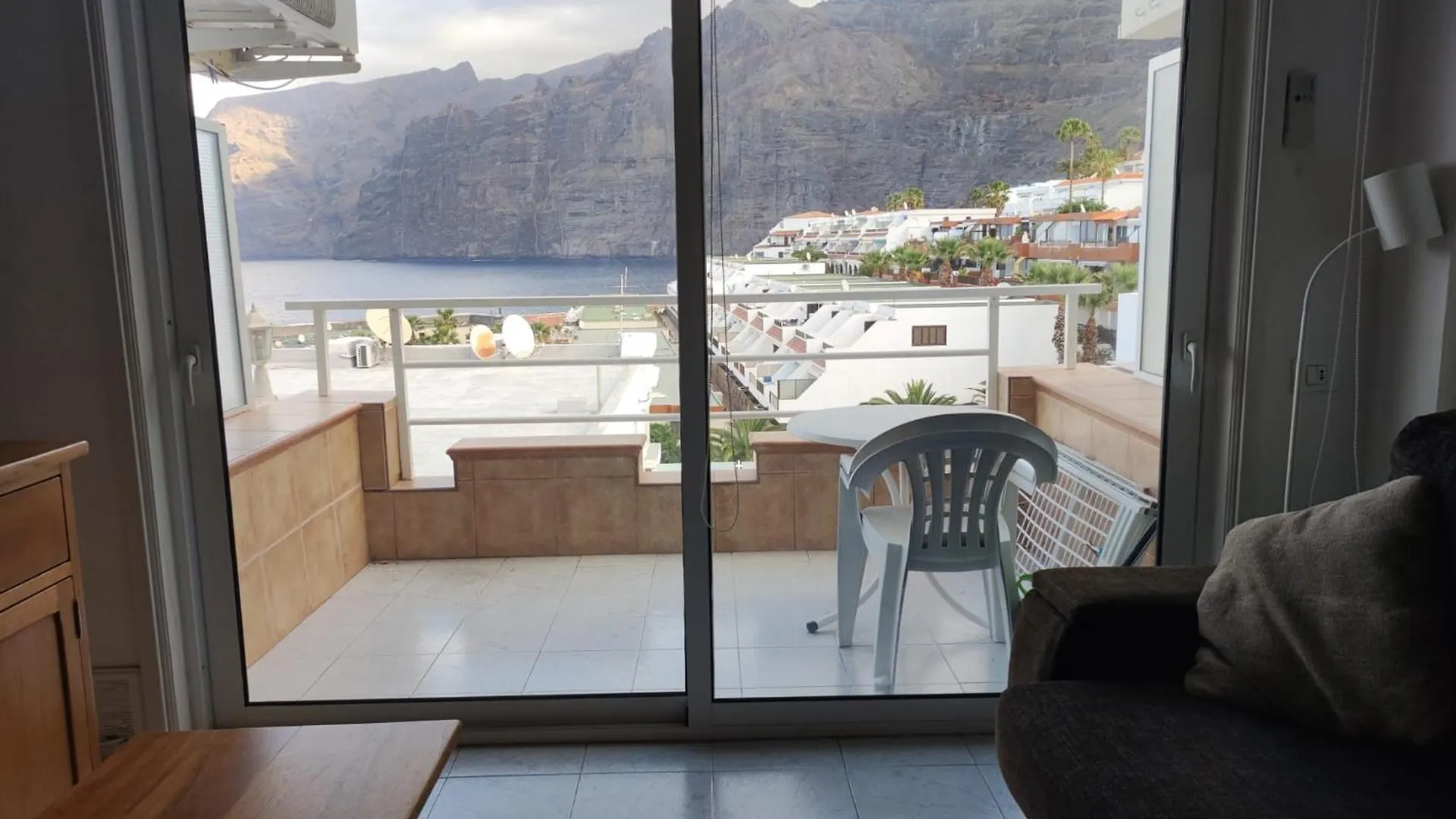 Apartment Helena Ocean View Los Gigantes Santiago Del Teide